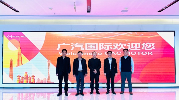 在國家“一帶一路”政策和加強發展中亞經濟的大背景下，經粵科云與廣汽國際雙方領導和團隊的多次溝通協調，就共同開拓中亞各國和俄羅斯的新能源產品市場，促進雙邊貿易，協同中歐班列國際物流打造一站式跨境“廣東-中亞”數字化供應鏈經貿平臺等，達成一系列合作，并于2024年1月5日正式簽署戰略合作協議。
